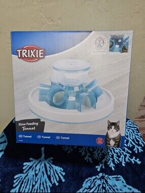 Trixie's Tunnel Slow Feeder for Cats NEW in Box